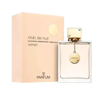 Club de Nuit Woman